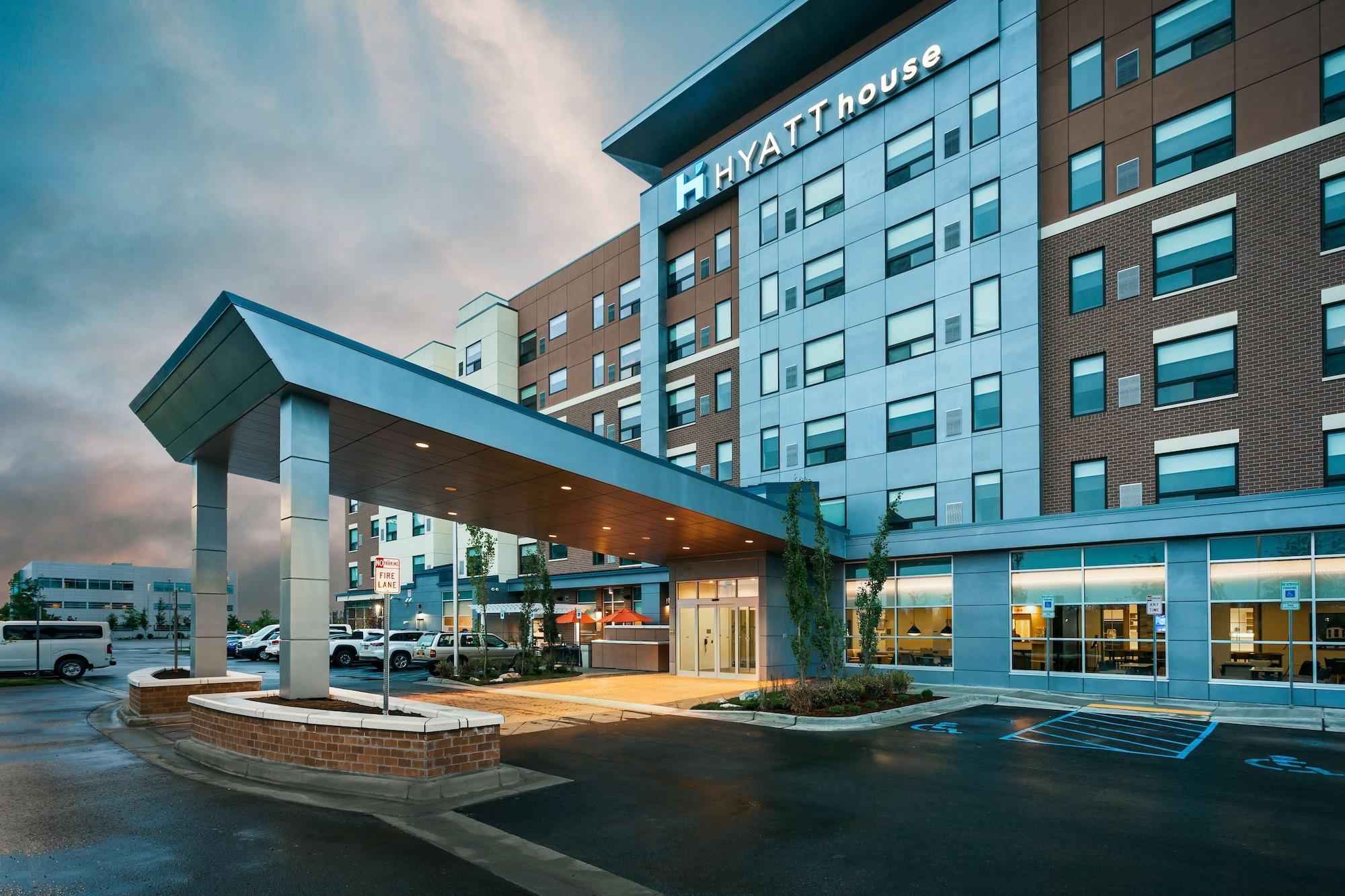 Hyatt House Anchorage Hotel Exterior photo